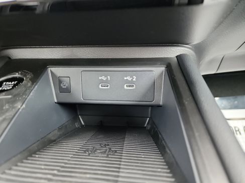 New 2026 Nissan Kicks SR image 14