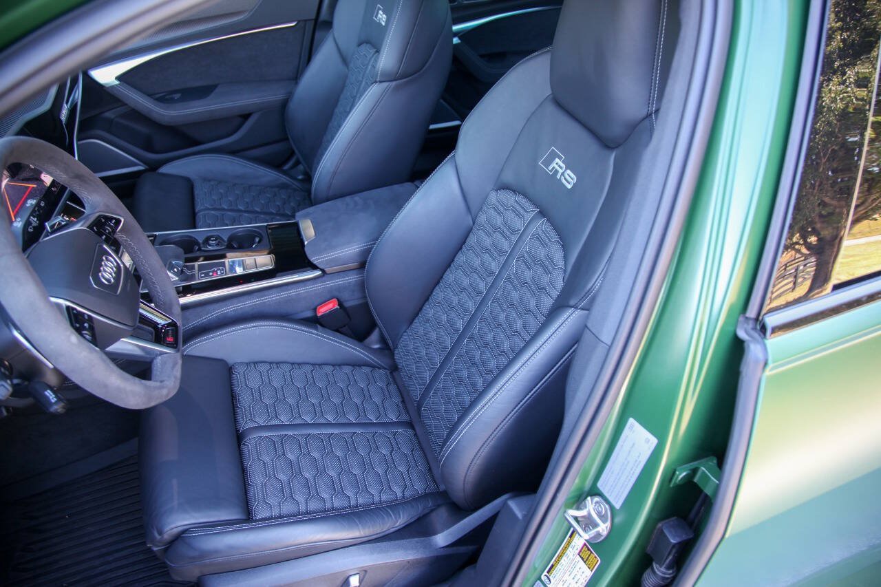 Used 2024 Audi RS 6 performance AWD/4WD image 28