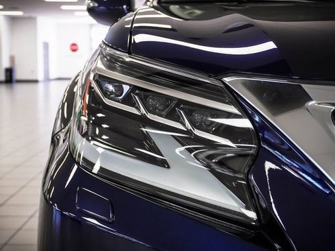 Used 2023 Lexus GX 460 Premium w/ Premium Package image 28