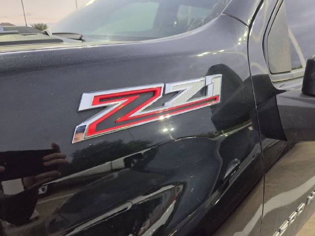 Used 2024 Chevrolet Silverado 2500 Custom w/ Custom Convenience Package AWD/4WD image 10