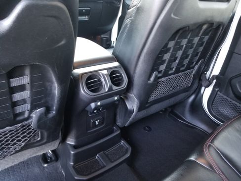 Used 2021 Jeep Wrangler Unlimited Rubicon w/ Dual Top Group image 37