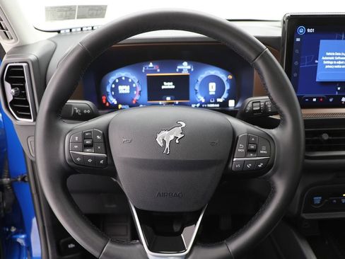 Used 2025 Ford Bronco Sport Outer Banks w/ Outer Banks Tech Package+ image 18