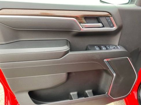 Certified 2025 Chevrolet Silverado 1500 LT image 17