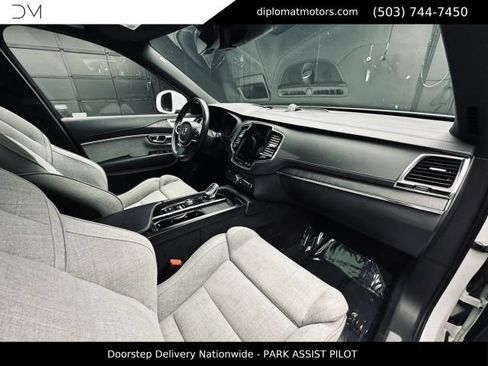 Used 2021 Volvo XC90 T8 Inscription w/ Advanced Package AWD/4WD image 19