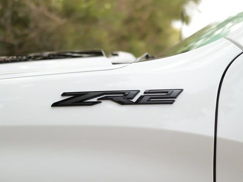 Used 2024 Chevrolet Silverado 1500 ZR2 w/ LPO, Dark Essentials Package AWD/4WD image 38