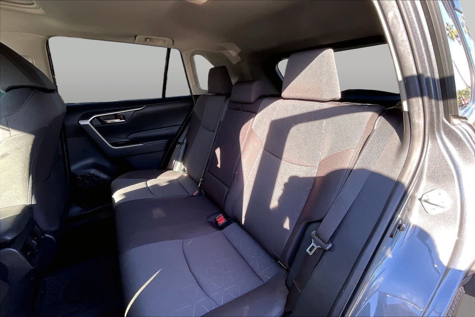 Certified 2023 Toyota RAV4 XLE w/ Convenience Package FWD image 20