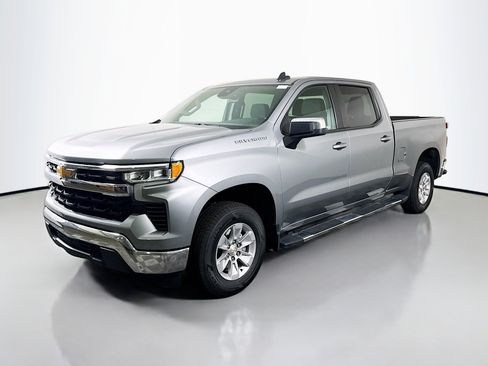 Used 2024 Chevrolet Silverado 1500 LT w/ Protection Package image 4