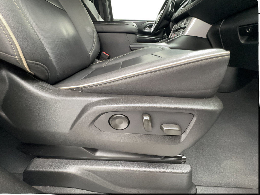 Used 2024 GMC Yukon SLT RWD image 35