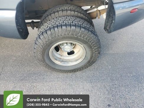 Used 2006 Chevrolet Silverado 3500 LT w/ Heavy-Duty Power Package image 16