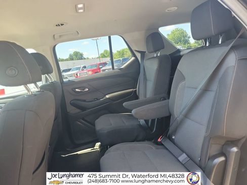 Certified 2020 Chevrolet Traverse LT FWD image 26