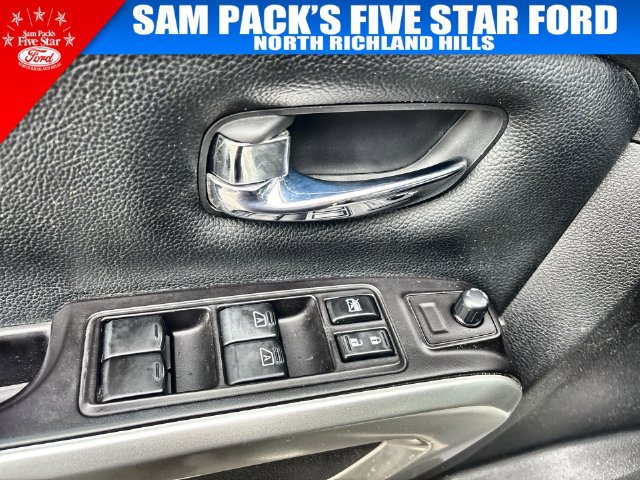 Used 2020 Nissan Titan SV w/ SV Convenience Package AWD/4WD image 22