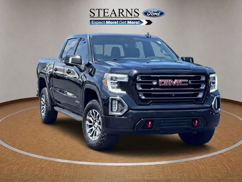 Used 2022 GMC Sierra 1500 AT4 w/ AT4 Premium Package AWD/4WD image 1