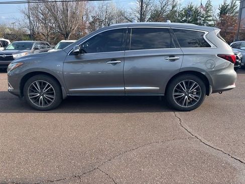 Used 2018 INFINITI QX60 Luxe w/ Deluxe Technology Package image 6