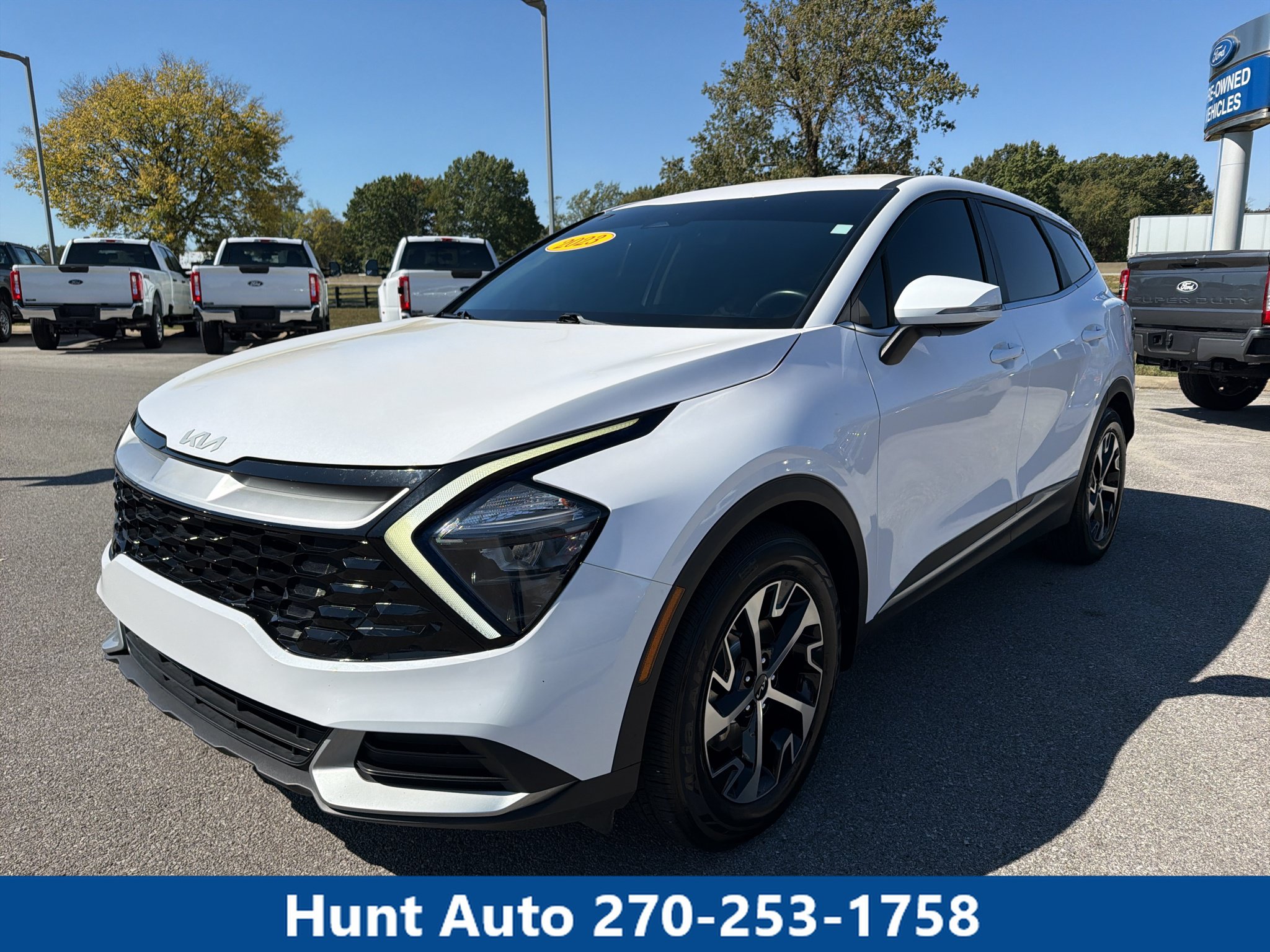 Used 2023 Kia Sportage EX FWD image 1