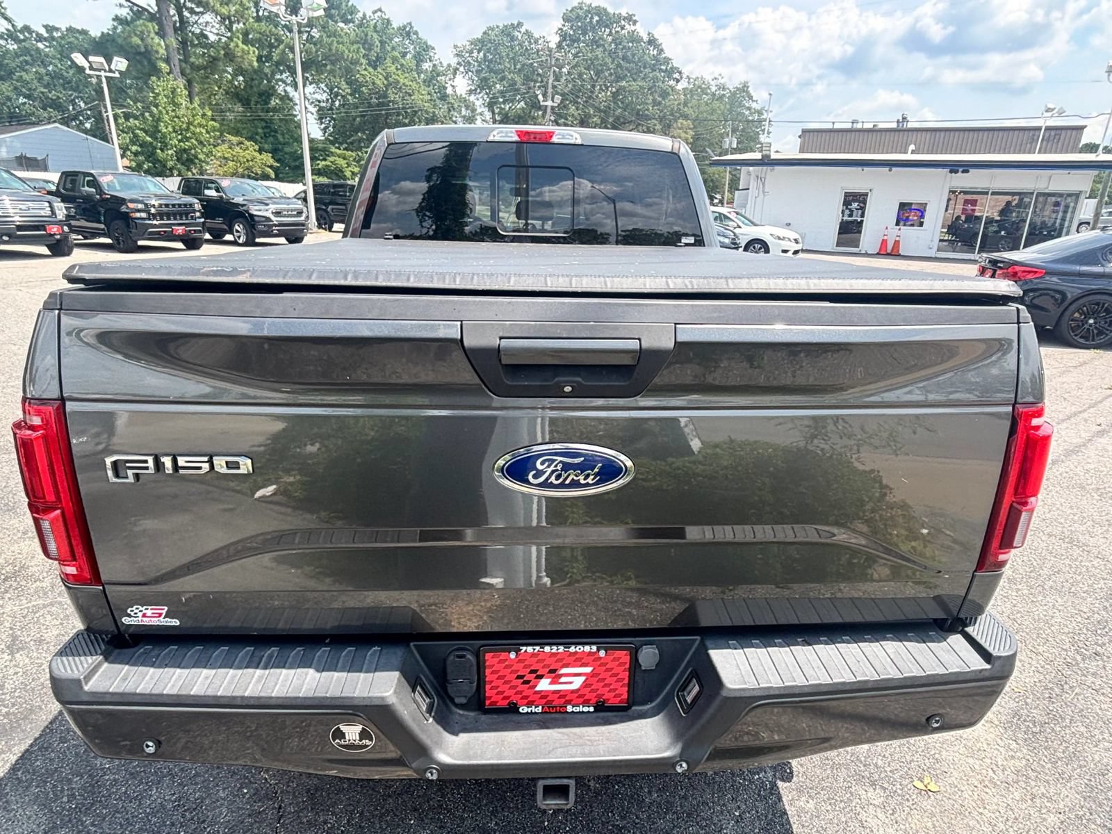 Used 2015 Ford F150 XLT w/ Equipment Group 302A Luxury AWD/4WD image 4