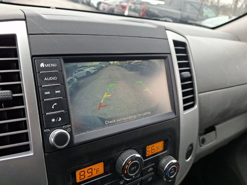 Certified 2019 Nissan Frontier SV w/ Value Truck Package image 13