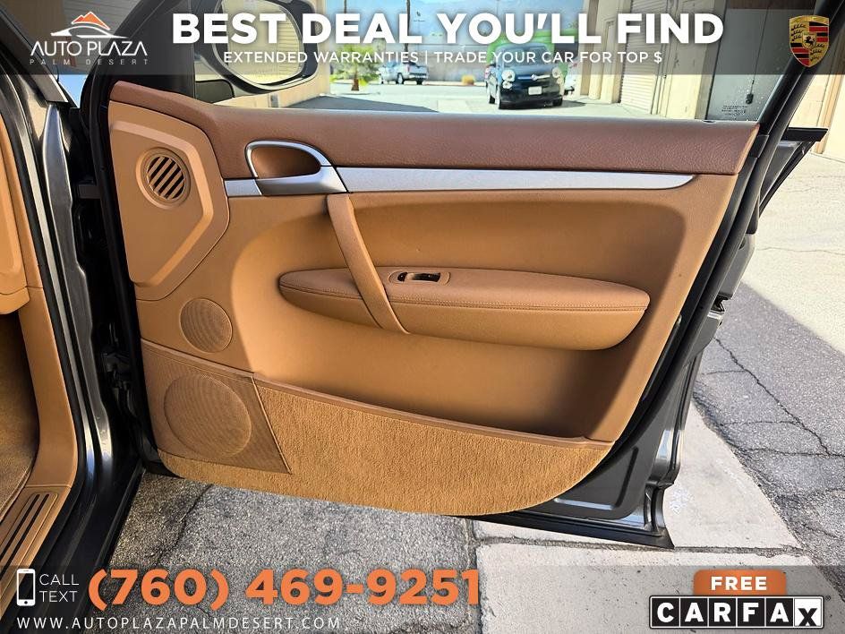 Used 2009 Porsche Cayenne AWD/4WD image 32