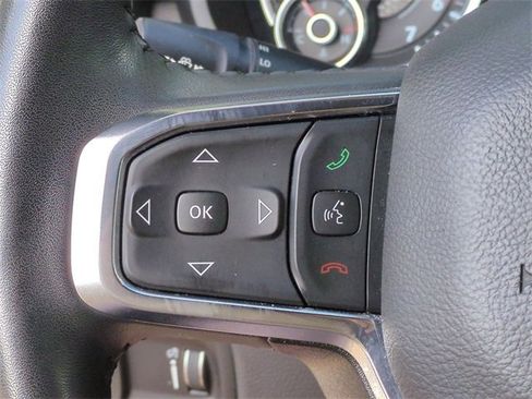 Used 2024 RAM 1500 Laramie image 15