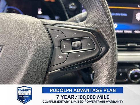 Used 2025 Chevrolet Trax LT image 40