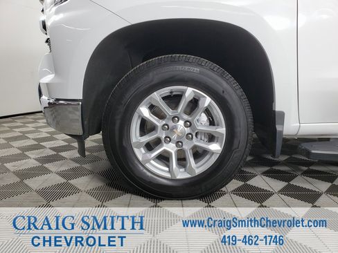 Used 2023 Chevrolet Silverado 1500 LT image 32