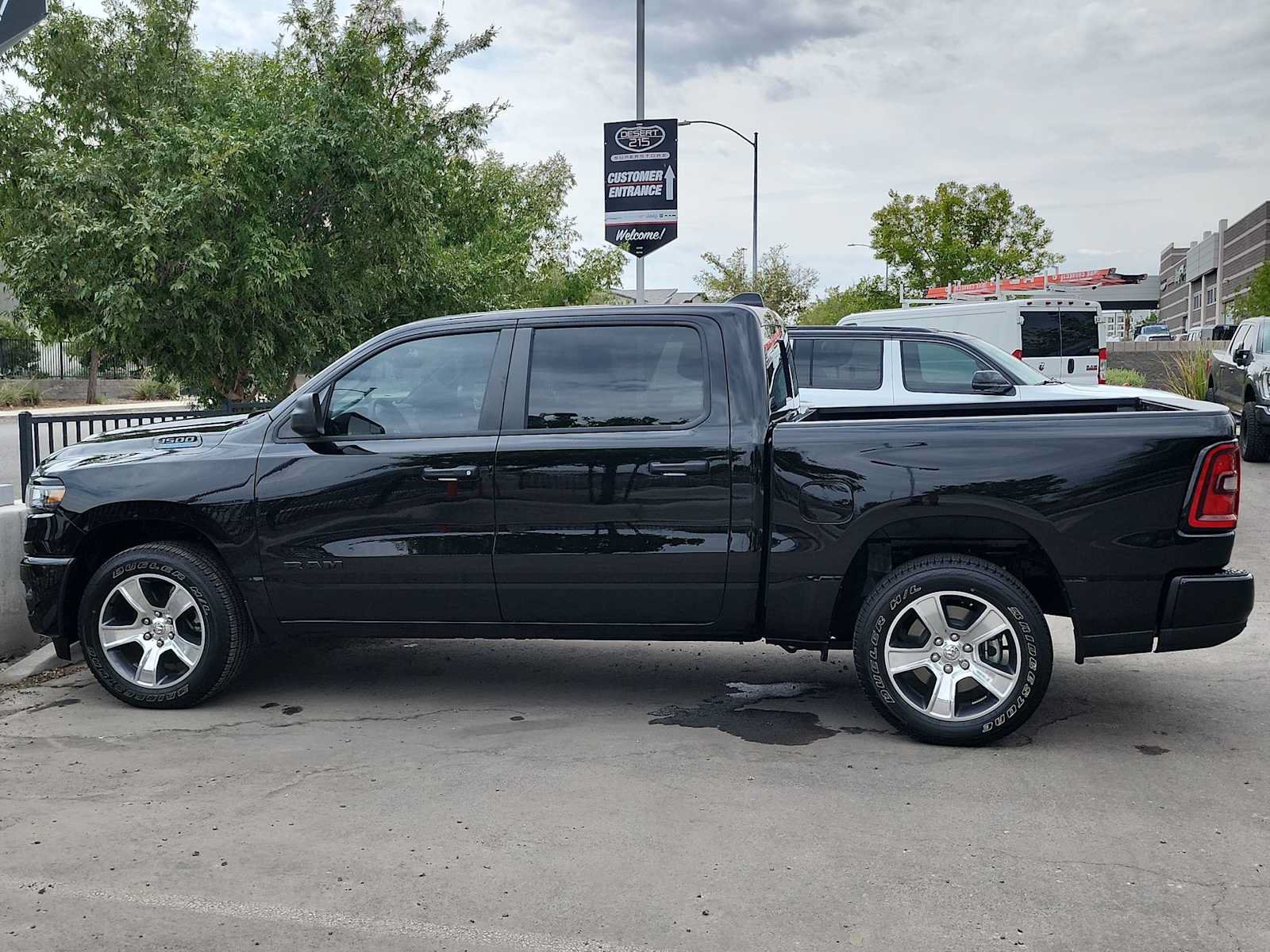 Used 2026 RAM 1500 Express RWD image 5