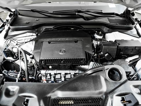 Used 2025 Acura MDX FWD w/ Technology Package image 3