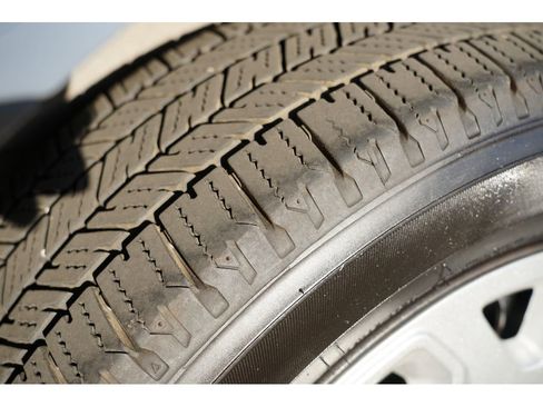 Used 2017 Ford Transit Connect XL image 28