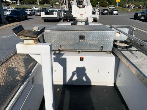 Used 2013 Ford F450 XL w/ Snow Plow Prep Pkg image 33