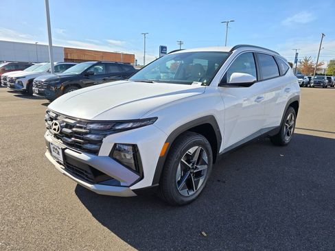 New 2026 Hyundai Tucson SEL image 8