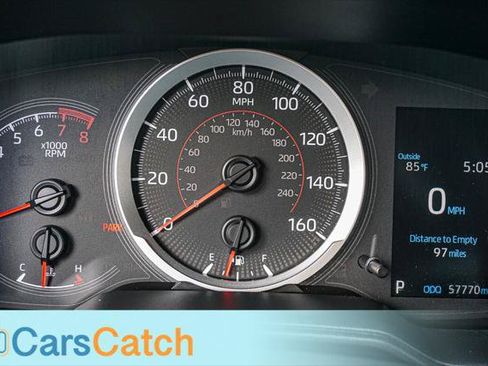Used 2020 Toyota Corolla SE FWD image 24