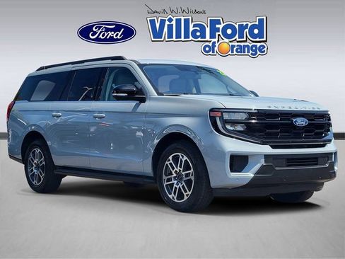Certified 2025 Ford Expedition Max Active AWD/4WD image 1