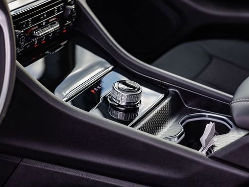 New 2025 Jeep Grand Cherokee Laredo X w/ Luxury Tech Group I image 21