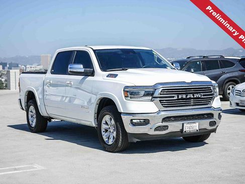Used 2022 RAM 1500 Laramie AWD/4WD image 3