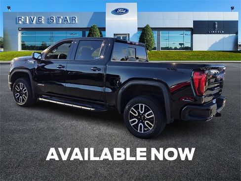 Used 2025 GMC Sierra 1500 AT4 w/ AT4 Premium Package image 5