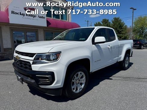 Used 2022 Chevrolet Colorado LT w/ Fleet Safety Package RWD image 3