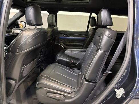 Used 2023 Jeep Grand Cherokee L Overland AWD/4WD image 36
