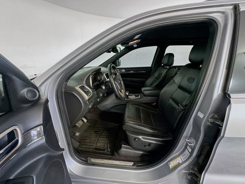 Used 2015 Jeep Grand Cherokee Overland AWD/4WD image 21