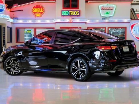 Used 2020 Nissan Sentra SR w/ Electronics Package image 4