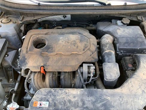 Used 2015 Hyundai Sonata SE FWD image 32