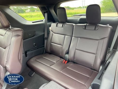 New 2026 Ford Explorer Platinum RWD image 19