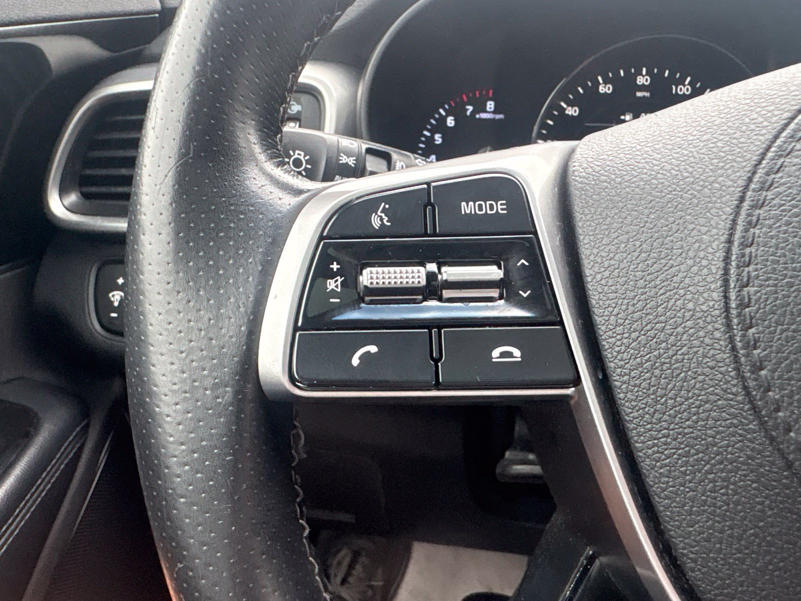 Used 2019 Kia Sorento SX AWD/4WD image 40
