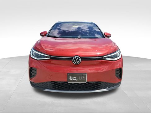 Used 2021 Volkswagen ID.4 Pro S w/ Gradient Package AWD/4WD image 3