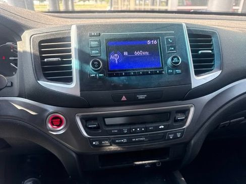 Used 2019 Honda Ridgeline Sport image 13