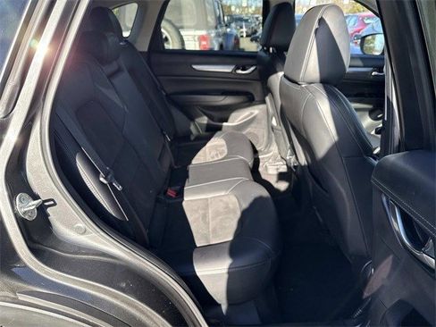 Used 2018 MAZDA CX-5 Touring w/ Preferred Equipment Package image 11