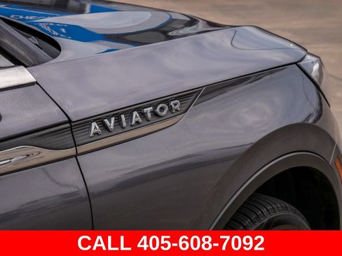 Used 2022 Lincoln Aviator Reserve w/ Equipment Group 201A AWD/4WD image 10