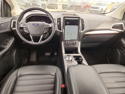 Used 2024 Ford Edge SEL AWD/4WD image 10