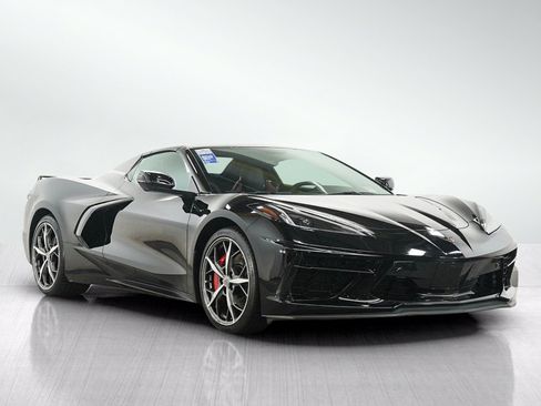Used 2021 Chevrolet Corvette Stingray Preferred Conv w/ Z51 Performance Package RWD image 7