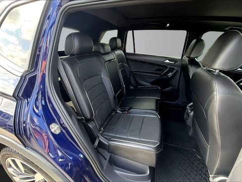 Used 2022 Volkswagen Tiguan SEL R-Line AWD/4WD image 26