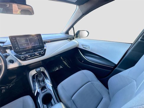 Used 2021 Toyota Corolla SE image 22