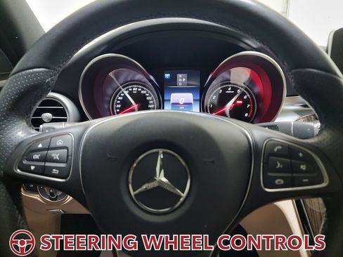 Used 2018 Mercedes-Benz C 300 4MATIC Sedan image 19